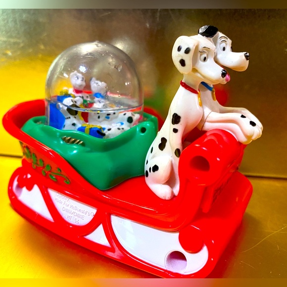 Disney Other - DISNEY VINTAGE 1996 101 DALMATIANS SLEIGH CHRISTMAS SNOW GLOBE MCDONALDS